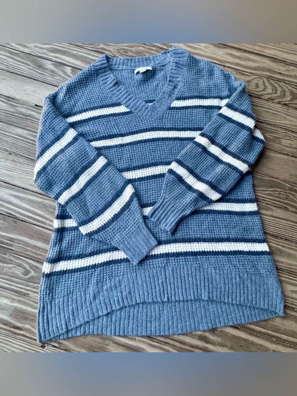 Women’s American Eagle Sweater Size:Small